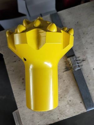 पिरोया बटन खनन हार्ड रॉक ड्रिलिंग उपकरण टंगस्टन कार्बाइड आवेषण