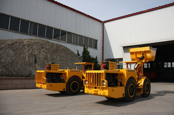 डिटर्ज इंजन BF4L914 के साथ 66Kw लोड हौल डंप मशीन भूमिगत खनन लोडर